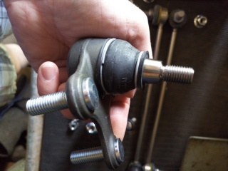 Замена шаровой Land Rover Range Rover Sport  в Жуковском